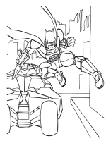 Batman y su batmovil en las calles