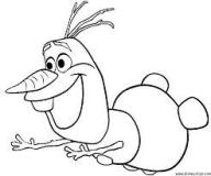 Olaf jugando a deslizarse